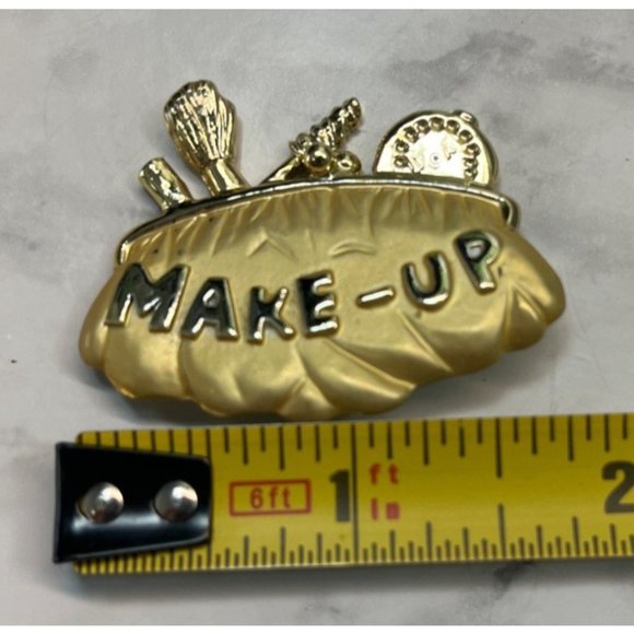 Vintage Make Up Artist Cosmetic Bag Brooch Pin 2-Tone Gift - Picture 3 of 4